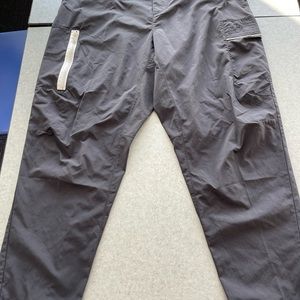 Nike Cargo Pants Dri-Fit, Black, Men’s 34”.